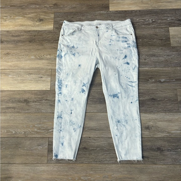 Old Navy Denim - Old Navy Jeans Sz 18 Acid Wash Skinny Rockstar Frayed Leg Light Denim Mid Rise